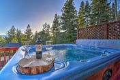 South Tahoe Grandma’s Family Home Hot Tub & Views