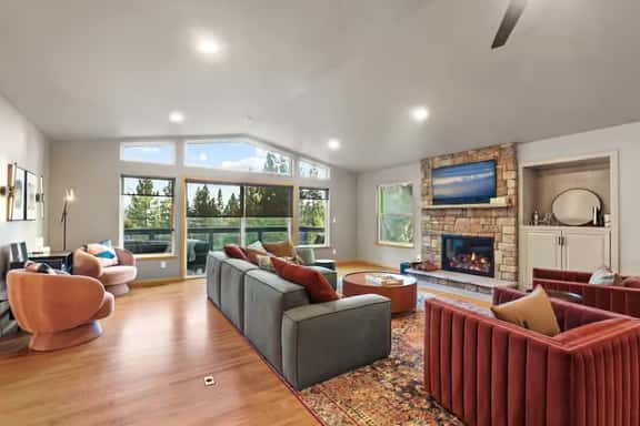 Stylish Retreat -Hot Tub, Game Room, EV, Lake Peek - Image 1